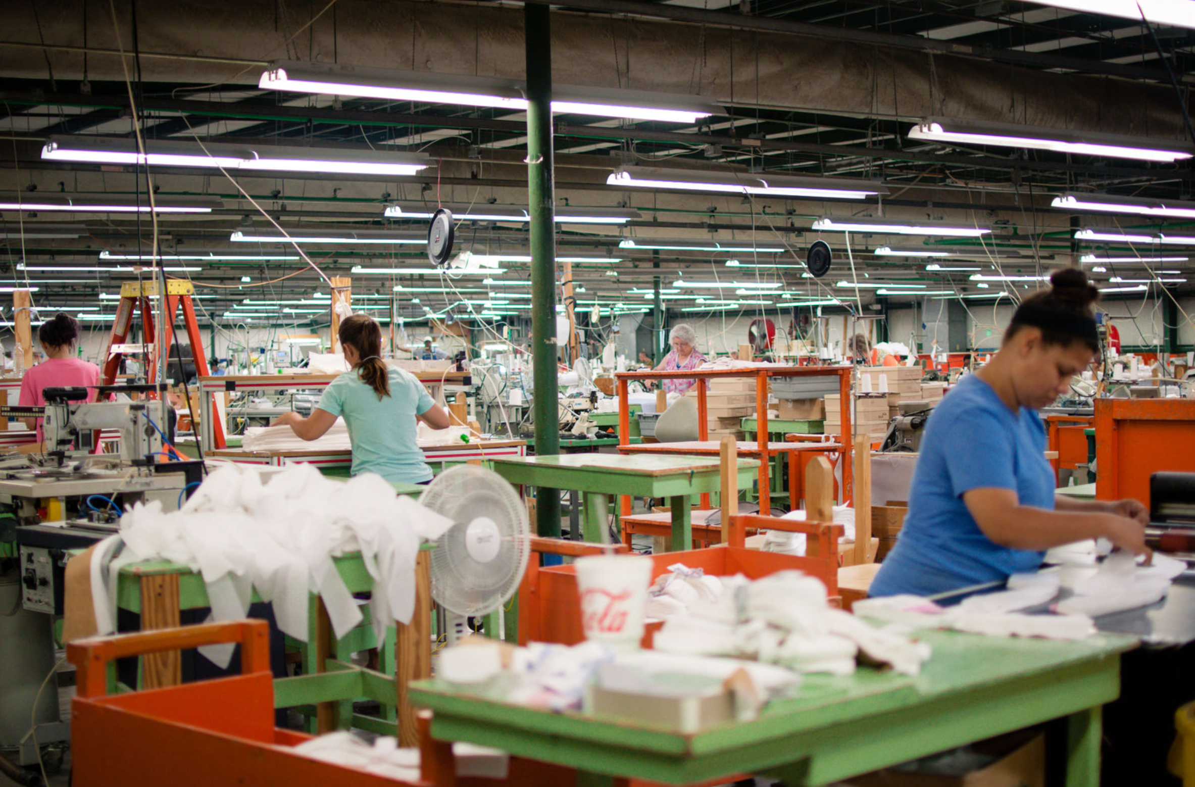 Sewing factory interior photo 7